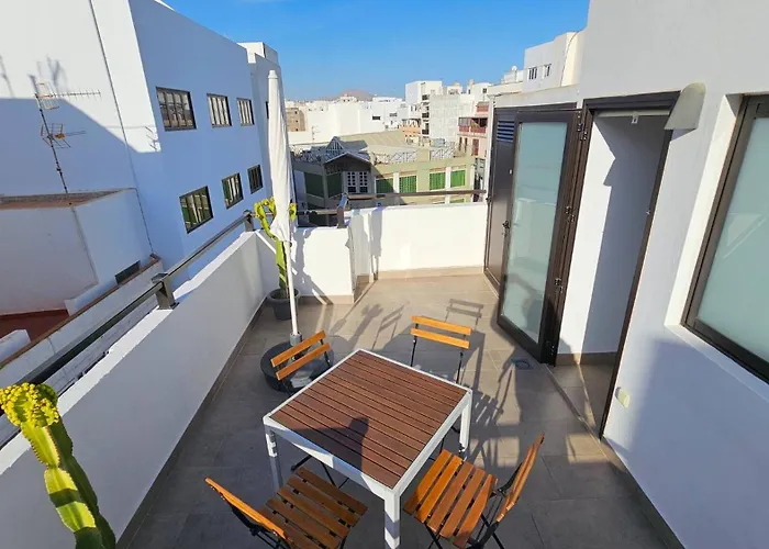 Centrico Con Terraza